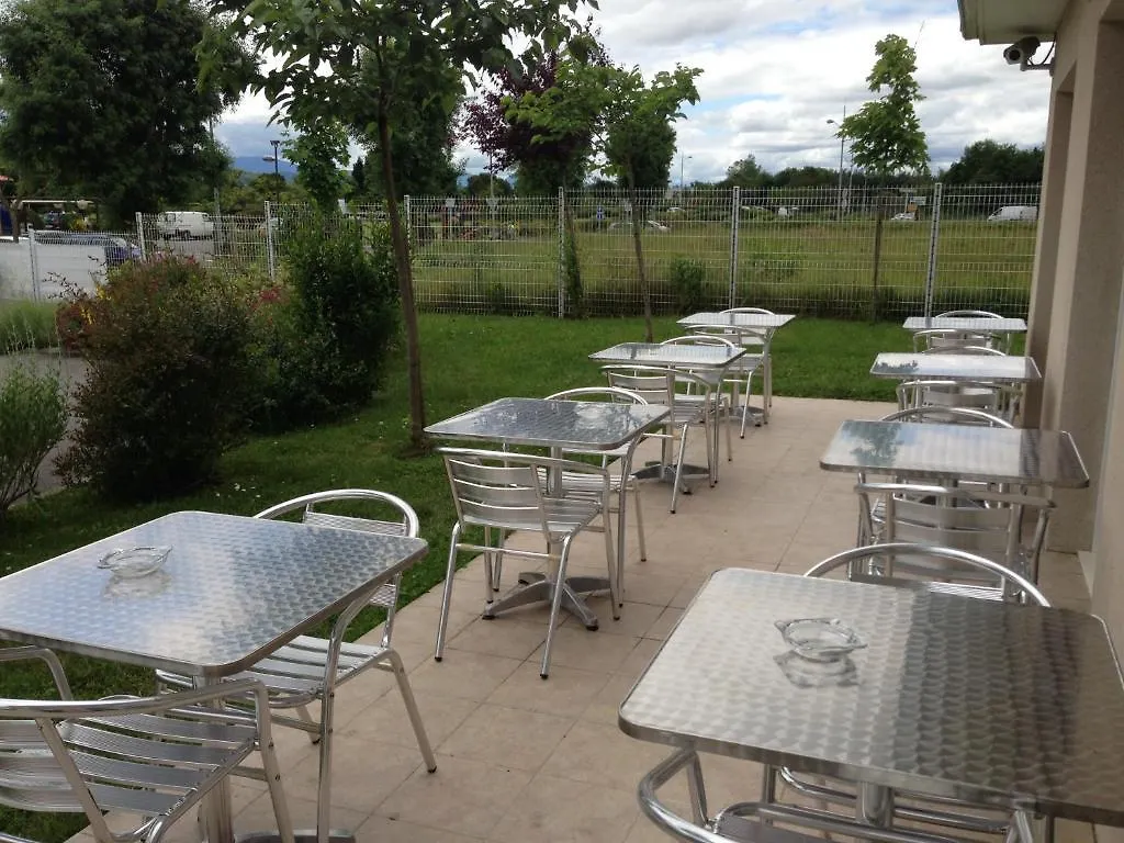ibis budget Saint Gaudens Estancarbon Hotel