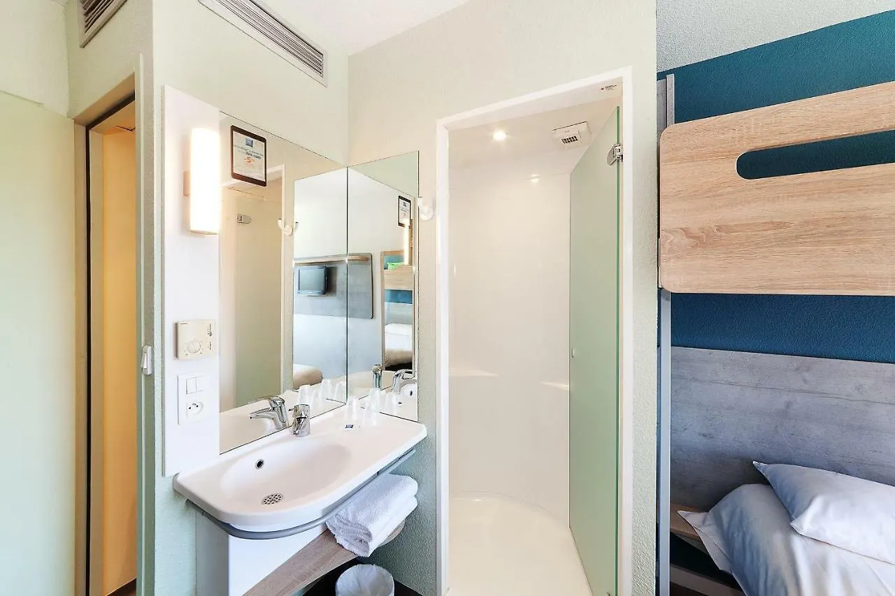 Hotel ibis budget Saint Gaudens Estancarbon